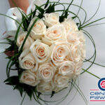 RAMO DE NOVIA TIPO BOUQUET CON 15 ROSAS IMPORTADAS